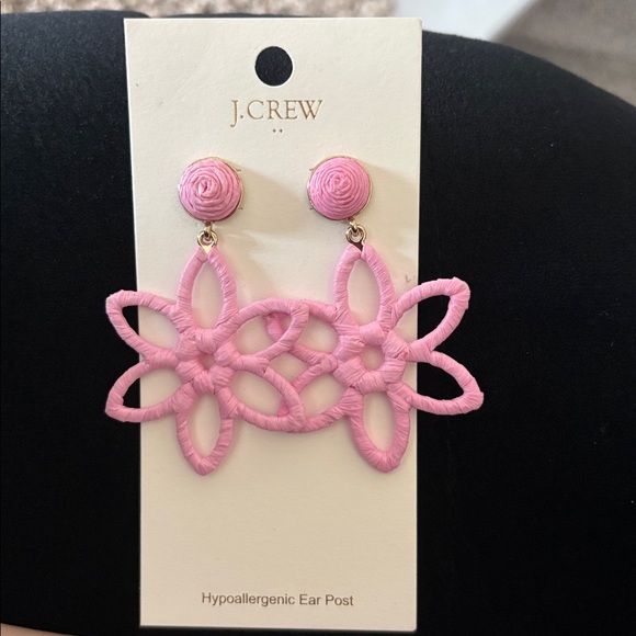 Pink earrings - Picture 2 of 3